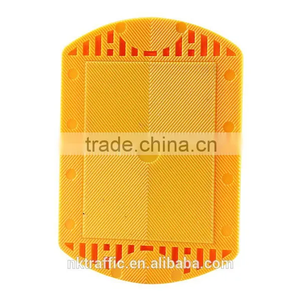 Better Choice Traffic Safety Equipment Plastic Road Stud Cat Eye Reflective Road Stud Supplier's Choice photo-4