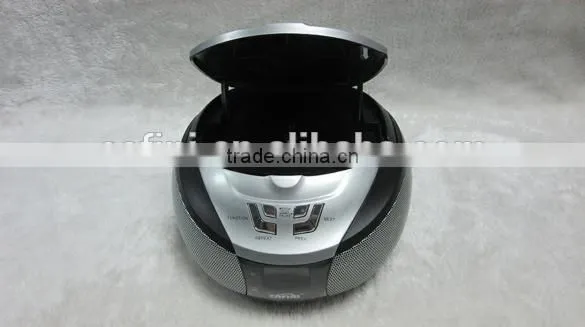 Good Quality Built in Speaker AM/FM World Universal Radio With CD Function photo-2