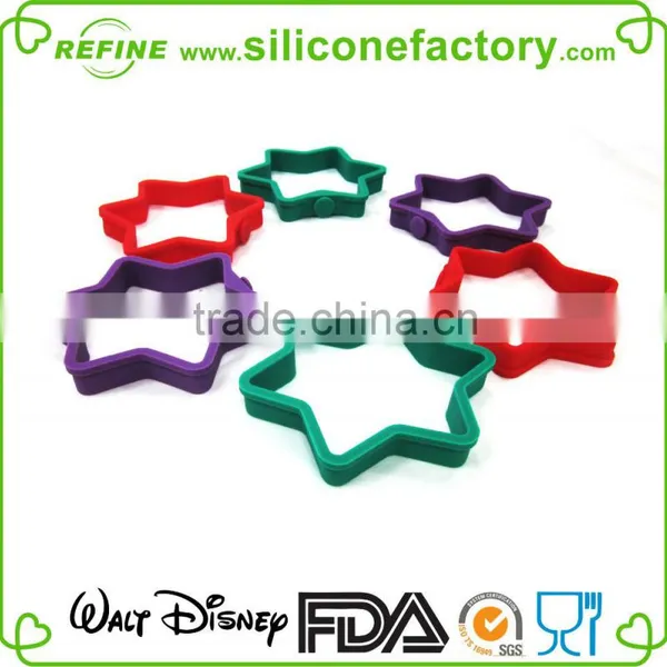 Eco-friendly Food Grade High Quality Double Triangle Shaped Silicone Egg Ring photo-6
