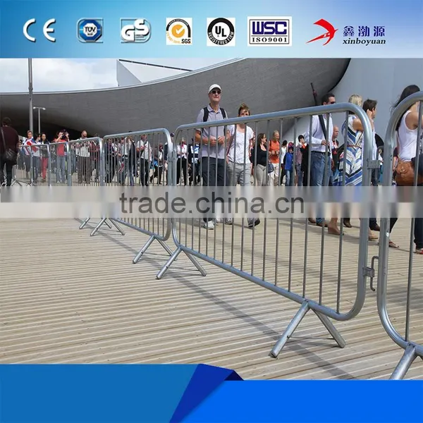 2017 Factory Customize Cheap Price Galvanized Traffic Barrier / Concrete Barrier / Crowd Control Barrier photo-3
