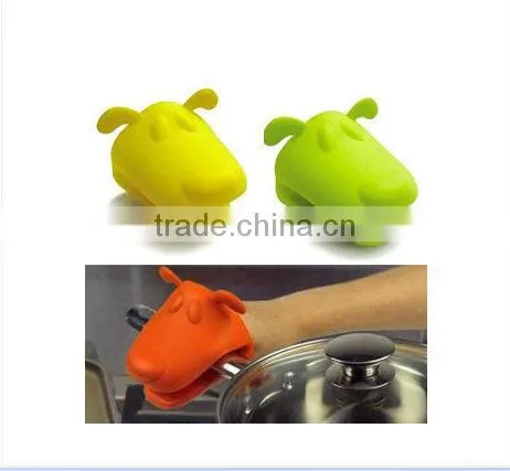Non-stick Colorful Silicone Oven Mitt photo-4