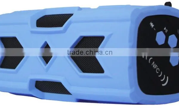 2017 New Products Portable Dustproof Wireless NFC Powerbank Waterproof Bluetooth Speaker photo-3