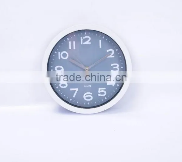 Beautiful Style and Good Quality Cheap Price Creative Customized Advertising Plastic Wall Clock photo-2