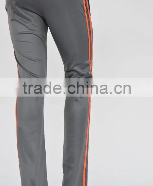 2016 New Style Ladie's Sports Wear Set With Round Neck by Factory photo-6