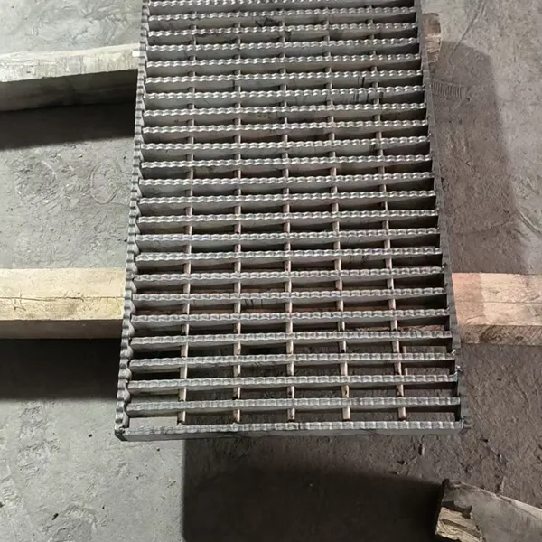 Galvanized Steel Slotted Drain Cover Tread Grating for Solar Panel Walkways photo-3