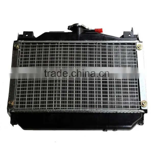 2016 Chongqing Car Radiator Manufacturer Hot Sale High Performance Custom Vehicle Aluminum Core Radiator photo-2