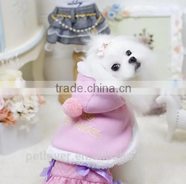 Hot Wholesale Dog Clothes Cloak Style Winter Pets Accessories Products photo-3