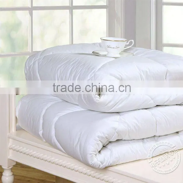 100 % Polyester Micro Fabric Quilt