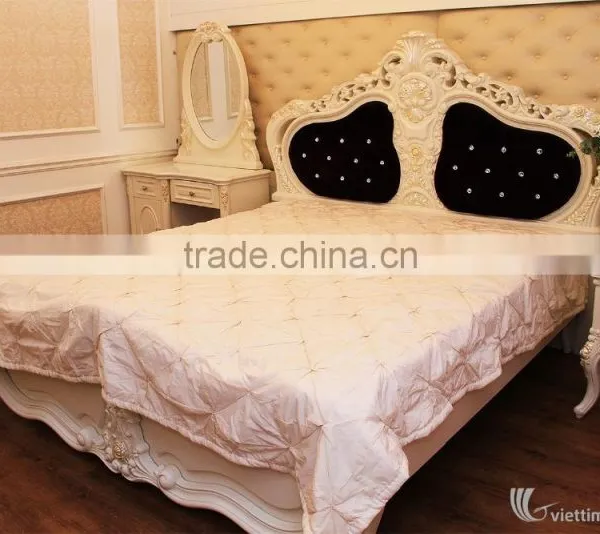 Hand Embroidered Blanket, 100% Vietnam Silk photo-5