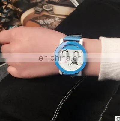 Top Quality Fashion Diamond Leather Quartz Analog Watch Bicycle Watch Children Students Wrist Watch photo-3