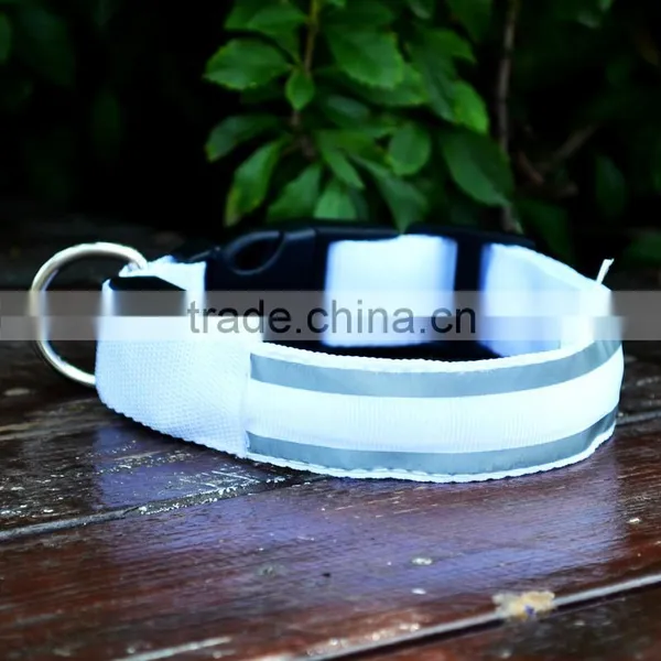 Yl67 Newest Reflective Stripe Dog Collar LED Flash Dog Collar photo-6