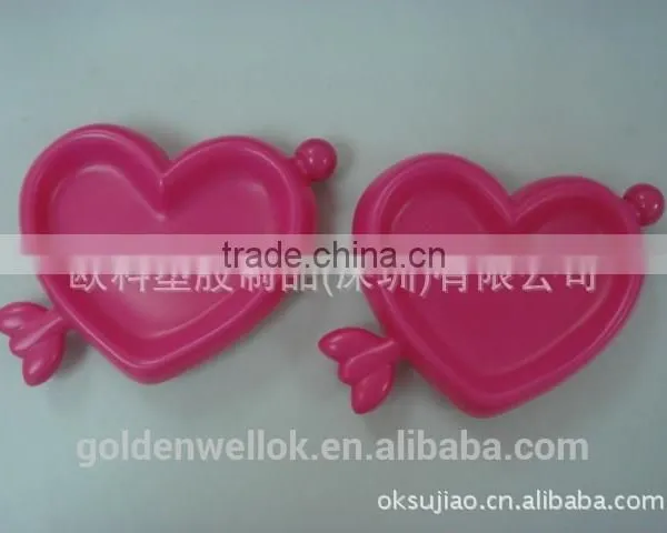 Empty Cans for Food for Heart Chocolate Package