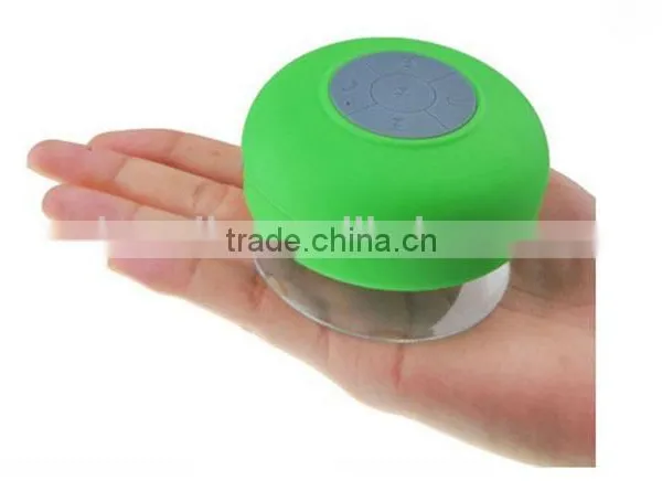 Cheap Wholesale Price Waterproof Bluetooth Speaker With Wireless Mic photo-4