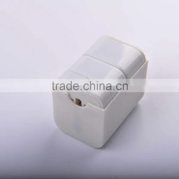 Fashion Multifunction Universal Travel Charger ac Adaptor With Cover photo-2