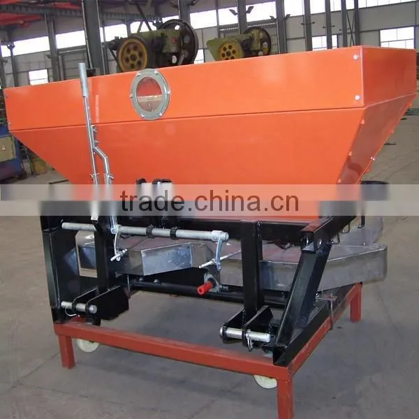 YUNTAI Excellent Quality 2CDR Farm Fertilizer Spreader