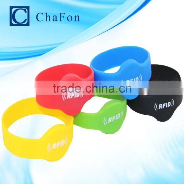 High Quality Waterproof Silicone Rfid Wristband photo-2