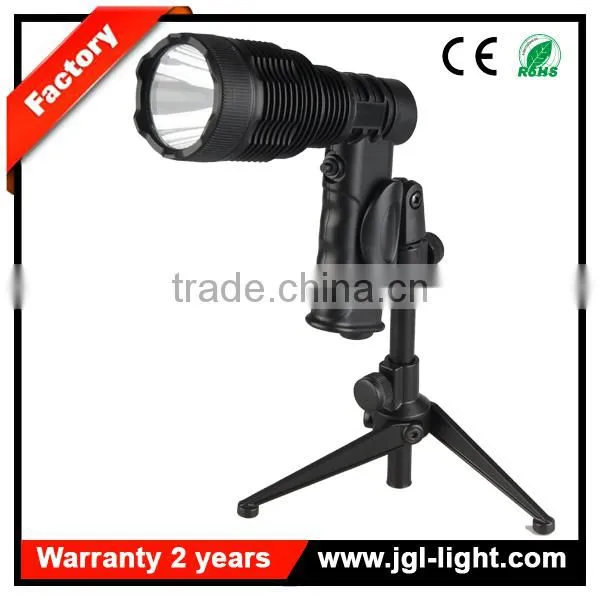 Most Innovative Navigation Equipment Factory Price CREE 10W LED Rechargeable Searchlight T61-600 photo-3