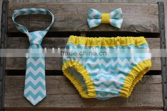 Whloesale Organic Cotton Red Chevron Baby Kids Diaper Covers Bloomers With Tie photo-5
