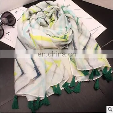 2017 New Spring and Summer and the Wind Small Fresh Cotton Art Travel Geometry Sunscreen Beach Towel Shawl photo-2