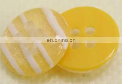 Factory Custom Service Plastic Buttons 4 Holes Full Shiny Luster Shirt Resin Button Sewing Accessories photo-3