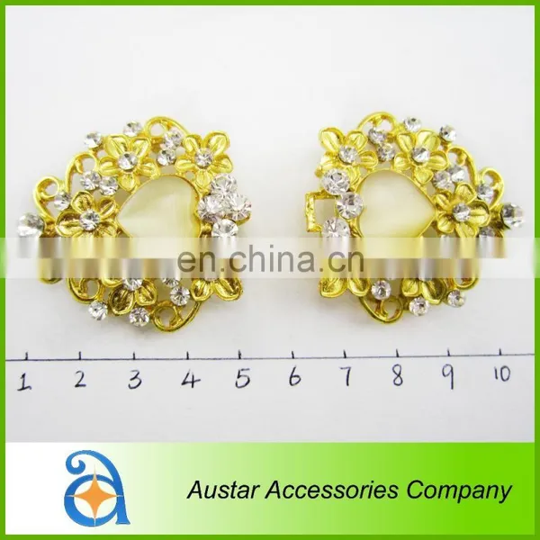 Fashion Diamond Pair Buckle for Gold Silk Wedding Invitation With Gold Satin Ribbon And Rhinestone Brooch Buckle photo-3
