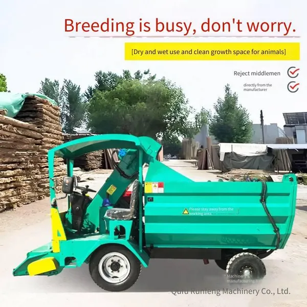 Large Four-wheel Manure Cleaning Vehicle, Cattle Manure Sweeper for Farms, Automatic Manure Cleaning and Scraping Vehicle photo-4