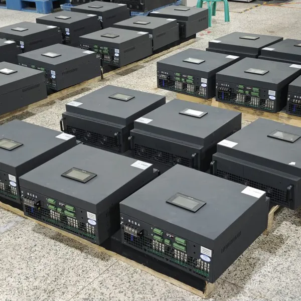 Hoteam Rack-Mounted 230В 440В 690В SVG Statcom 20квар - 100квар IP3X