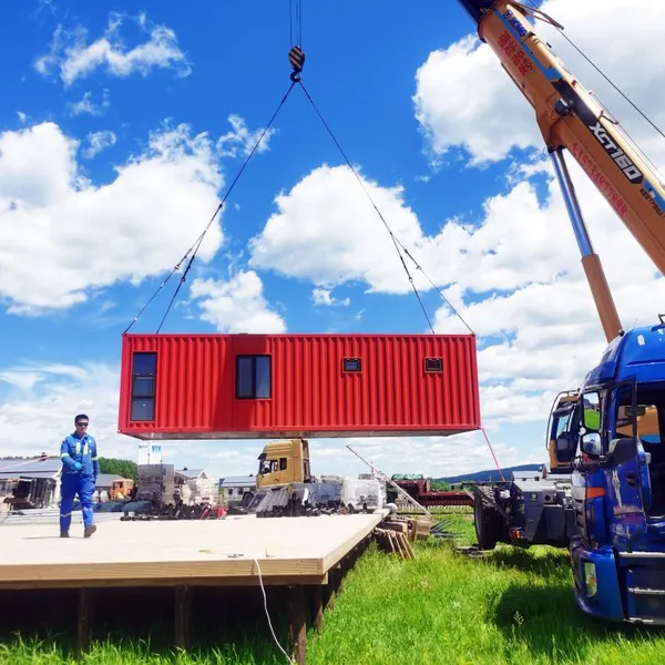 40FT Prefabricated Insulated Modern Design Modular Portable Container House photo-5