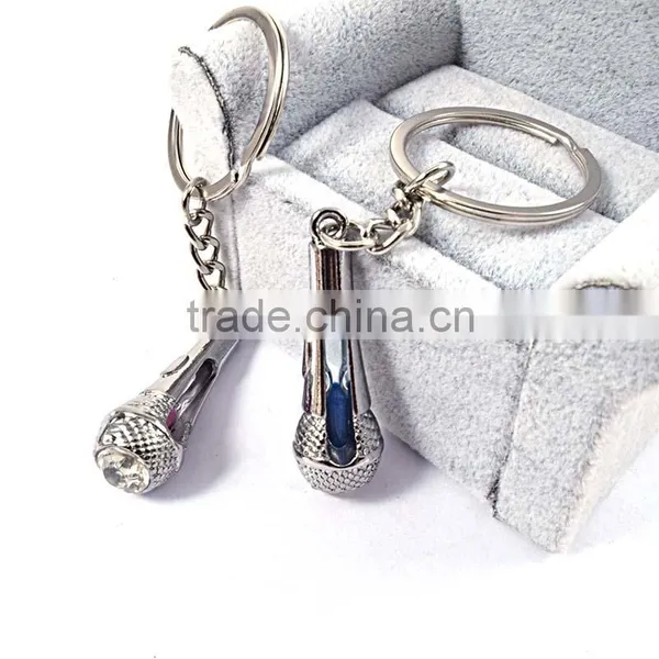 Cute Design Couple Keychains Microphone Metal Keychain photo-2