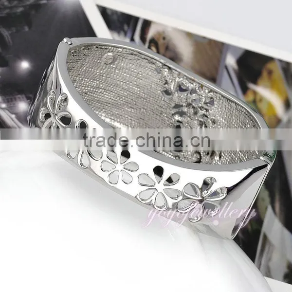 Luxury Leopard White Gold Crystal Enamel Latest Design Daily Wear Bangle photo-3