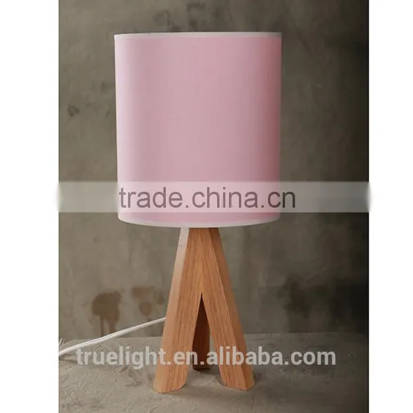 Hot Saled Wooden E27*1 Table Lamp, Fabric /cloth Small Desk Light photo-3