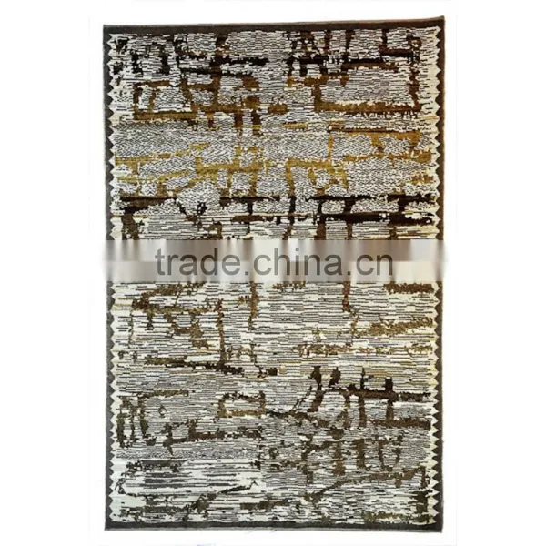Ushak Carpet (9.3 x 6.2 Feet)