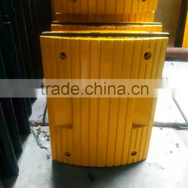 China Traffic Rubber Speed Bump, Speed Hump, Road Hump for Sale photo-5