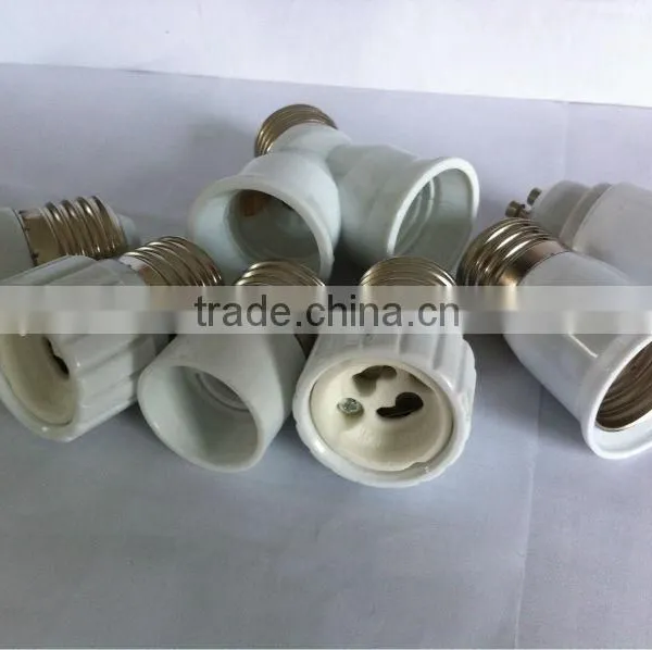 250V PBT Materials Lamp Adapter