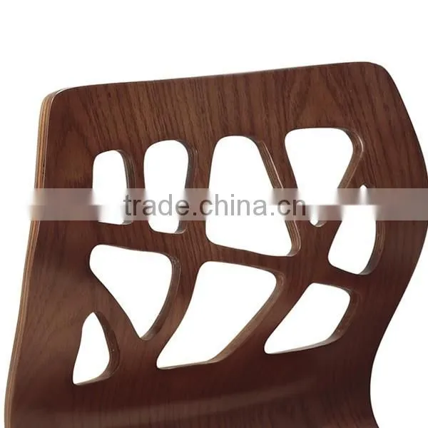 2015 New Leatherette Cushion Plywood Dining Chairs With Wooden Legs photo-3