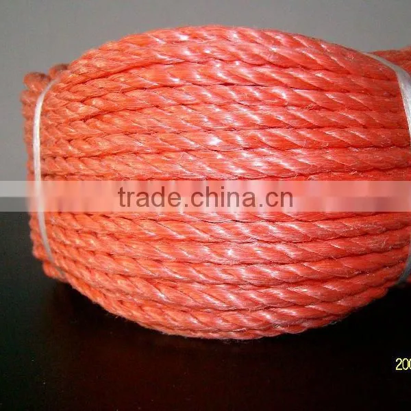 Red 3 Strands Rope