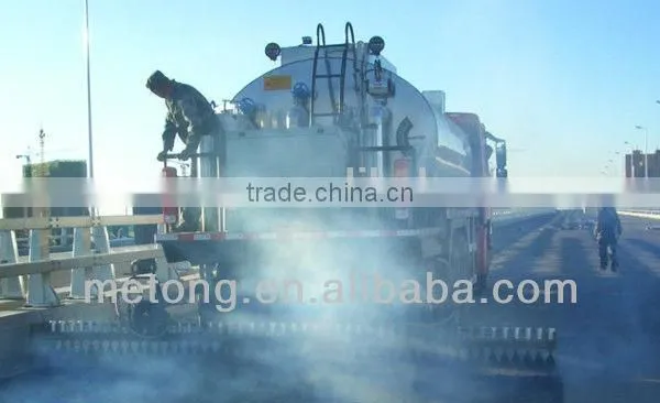 High End 12000L Automatic 6000 Liquid Bitumen Sprayer Truck photo-4