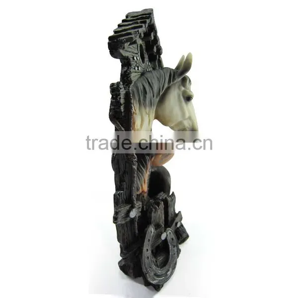 2015 Hot Selling Resin Horse Head for Business Gift photo-4