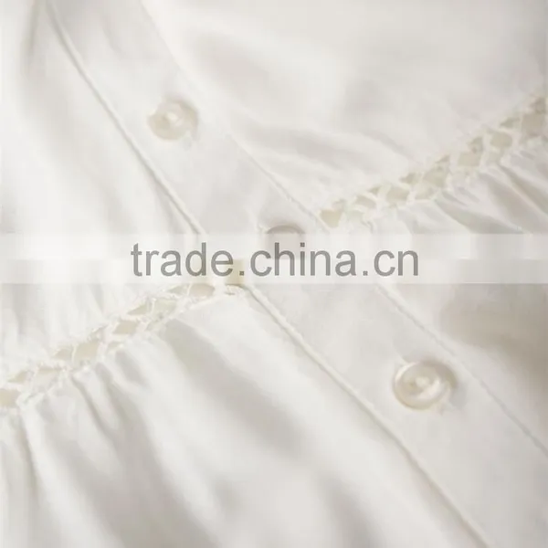 2016 Guangzhou Shandao OEM/ODM Custom Design Women Autumn 3/4 Sleeve V Neck Ruffle Bottom Cotton White Tops photo-5