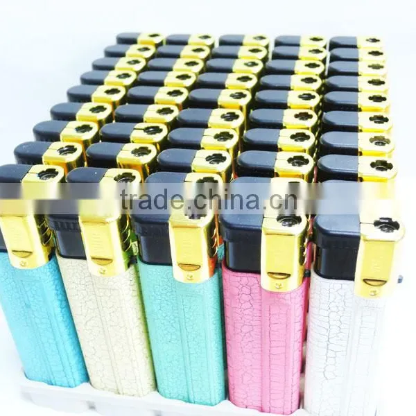 Leather Surface Plastic Gas Refillable Windproof Smoking Cigarette Lighter photo-2