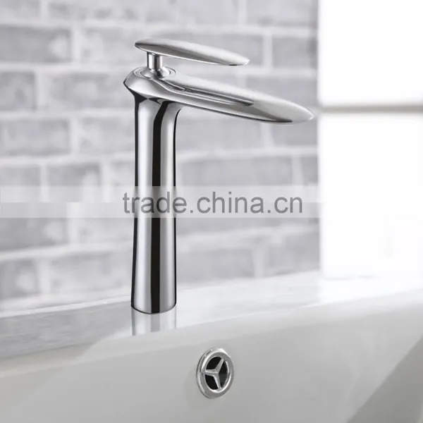 Gold Plated Luxury Design Fancy Basin Faucet BNF001A photo-3