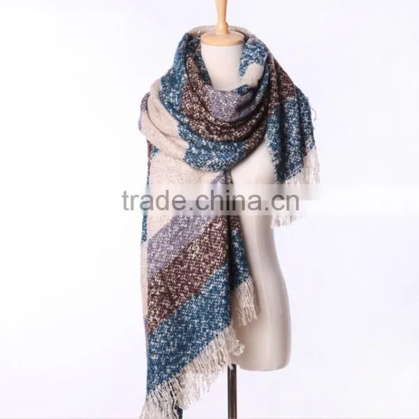 2015 New Hot Selling Peacock Feather Pattern Printed Square Paris Yarn Scarf photo-2