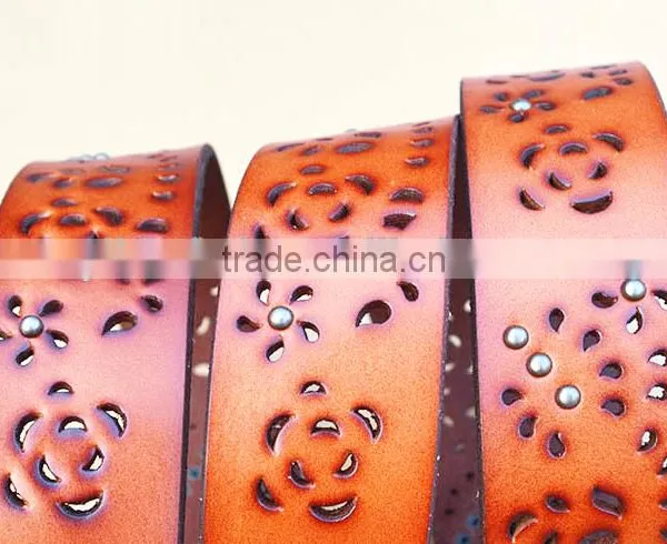 Woman Fashion Genuine Leather Ladies Leather Belt With Rivets photo-2