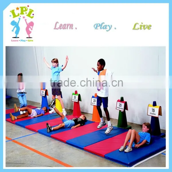 2016 LPL Hot Offer Deformation Clothes Play Sets Preschool Toys Child Product photo-4
