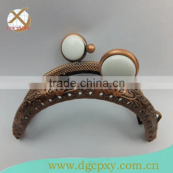 Love Deep Bronze Purse Semicircle Metal Frame With Two White Beads photo-2