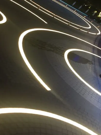 Qianyi Stainless Steel Led Warm-color Glowing In-ground Floor Tile Light Strips for Landscape Engineering, Outdoor Decorative Lights Manufacturer photo-5