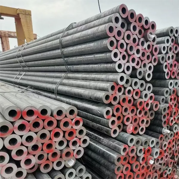 Seamless Steel Pipe : Q345B Grade, Custom Outer Diameter, Petroleum Equipment Manufacturing Stock photo-5