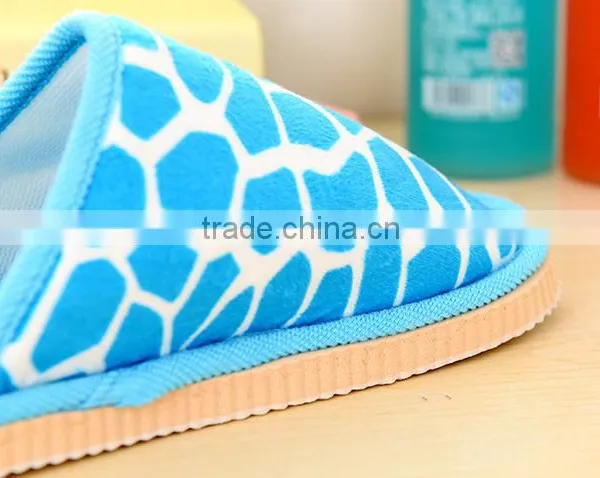 New 2015 Fashion Stone Pattern Soft Outsole Indoor Men and Women Winter Slippers photo-2