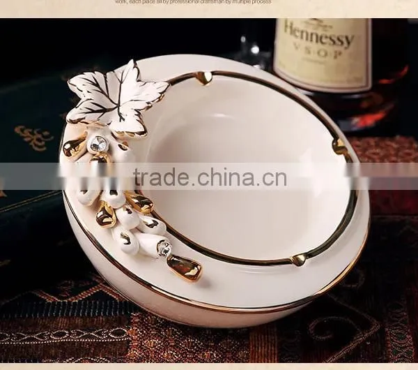 2016 Delicated BHM K-896 Ceramic Ashtray Art and Craft for KTV Home Decor photo-4