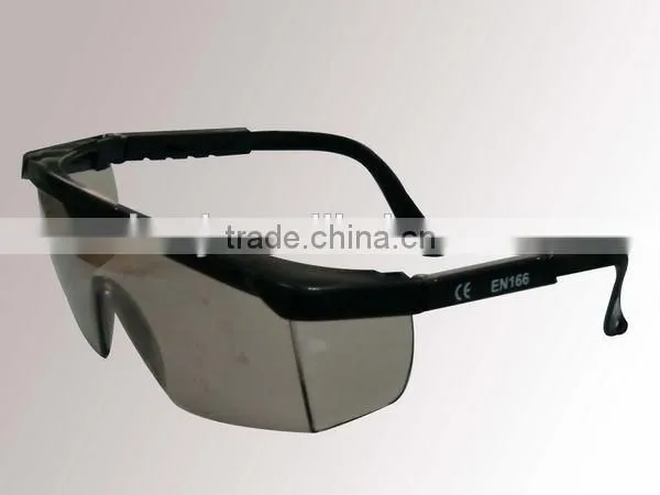 Trendy Safety Glasses PC Lens & Adjustable Safety Glasses PA Feet Industrial Safety Glasses photo-2